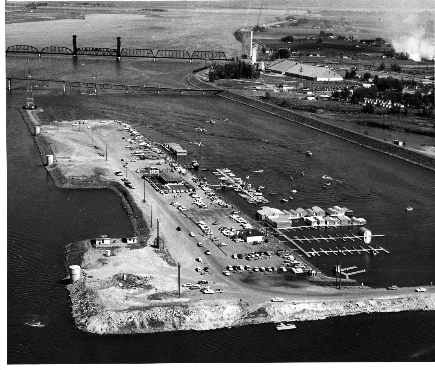 Clover Island aerial circa 1950s.