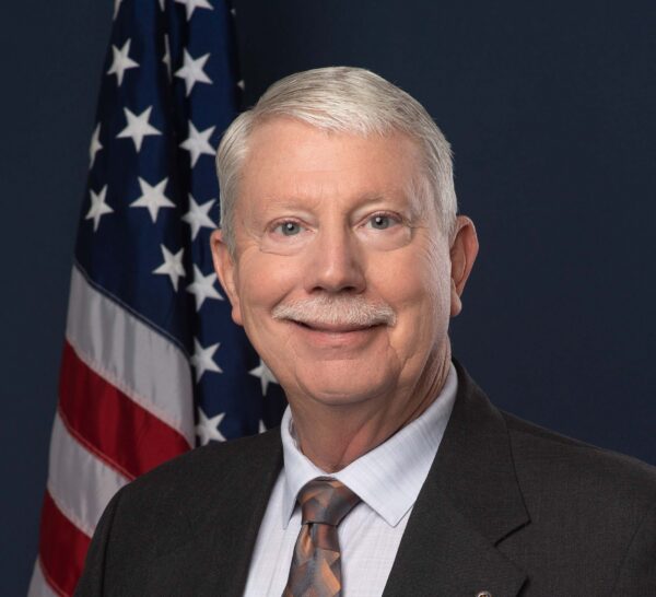 Portrait of Commissioner Ken Hohenberg.