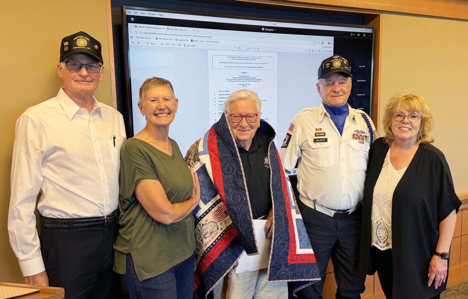 Sandy’s Quilts of Valor® and Veterans of Foreign Wars Post #5785 awarding Port of Kennewick Commissioner Skip Novakovich a Quilt of Valor® during the port’s September 22 commission meeting.
